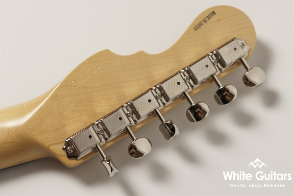MT1-STD/R - Black / Gold Acryl Pick Guard