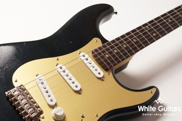 g7-ST/R-R.Rarge - Vintage Charcoal Frost Metallic / Lightly Aged / Anodized Pickguard