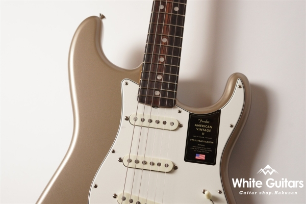 American Vintage II 1965 Stratocaster - Shoreline Gold