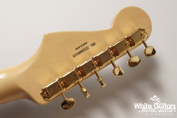 Made in Japan Traditional 2025 Collection ’60s Stratocaster - Black Pearl