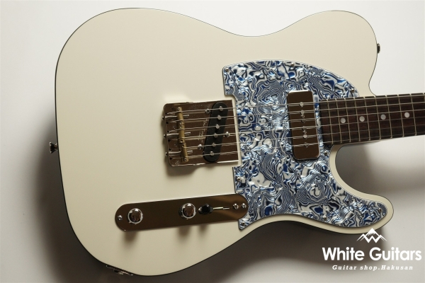 Standard-T - Performance White