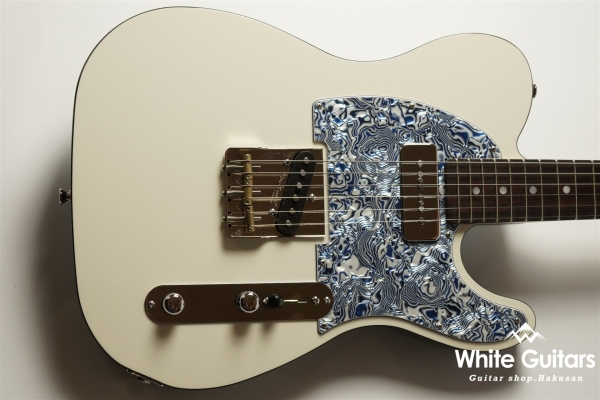 Standard-T - Performance White