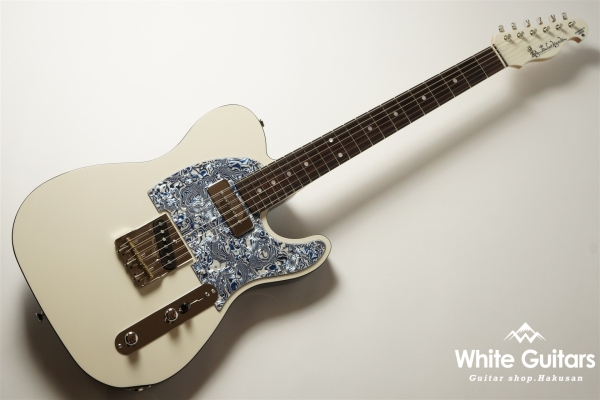 Standard-T - Performance White