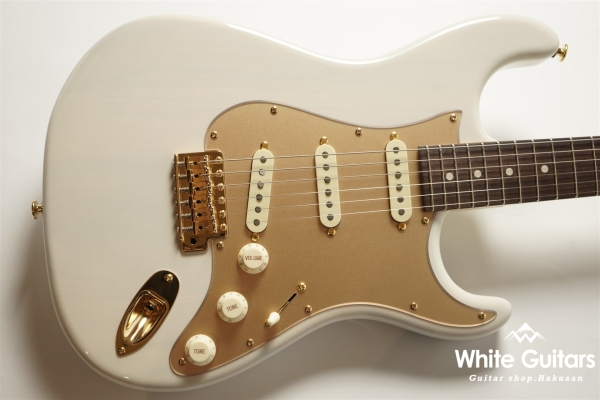 MC2-STD/R - Olympic White / Gold Acrylic PG / Gold Parts
