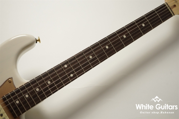 MC2-STD/R - Olympic White / Gold Acrylic PG / Gold Parts