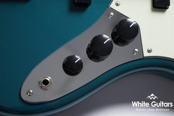 Standard-J - Beetle Green Metallic