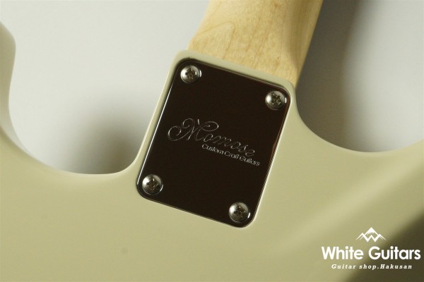MC1-STD/R - Olympic White