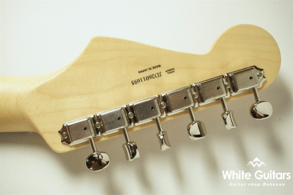 Made in Japan Hybrid II Stratocaster - 3-Color Sunburst